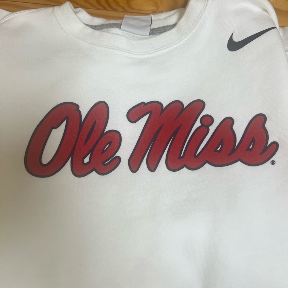 Nike White and Gray Sweatshirt
